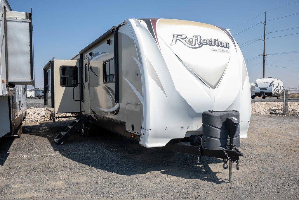 2017 Grand Design REFLECTION 315RLTS in moses lake WA