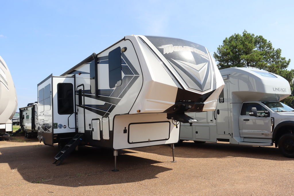 2020 Grand Design Momentum M-Class 351M in southaven MS