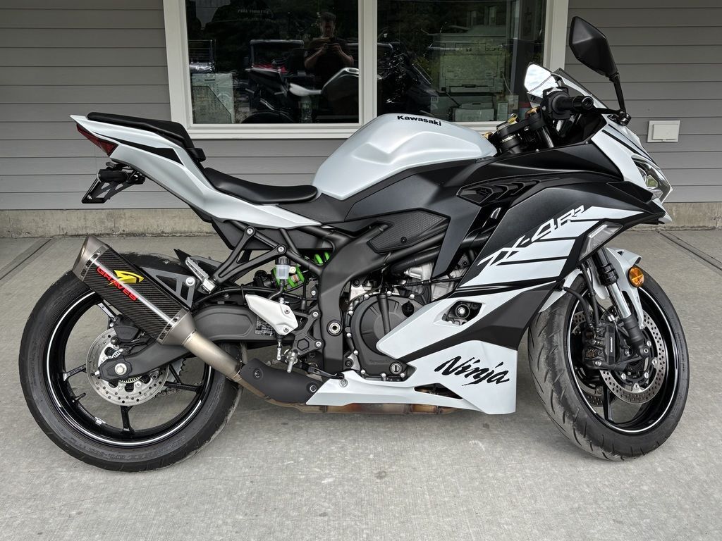 2025 Kawasaki NINJA® ZX -4RR ABS ABS in Swanzey, NH