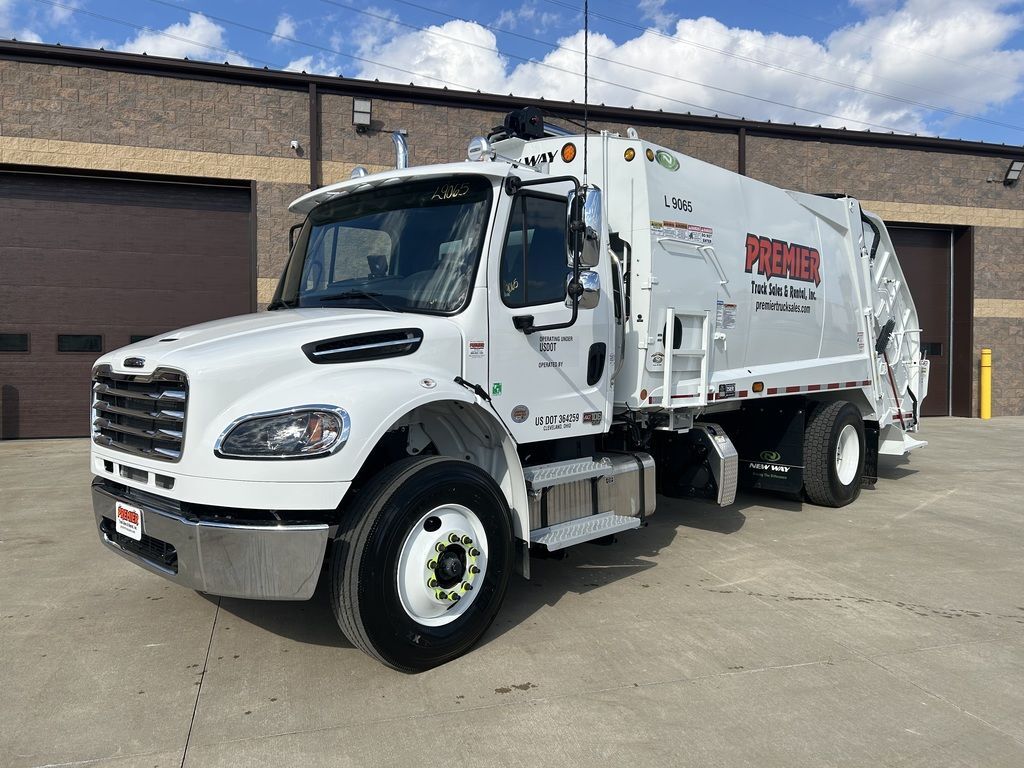 2026 Freightliner M2 106 in Cleveland, OH