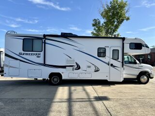 2018 FOREST RIVER SUNSEEKER 2850SLE