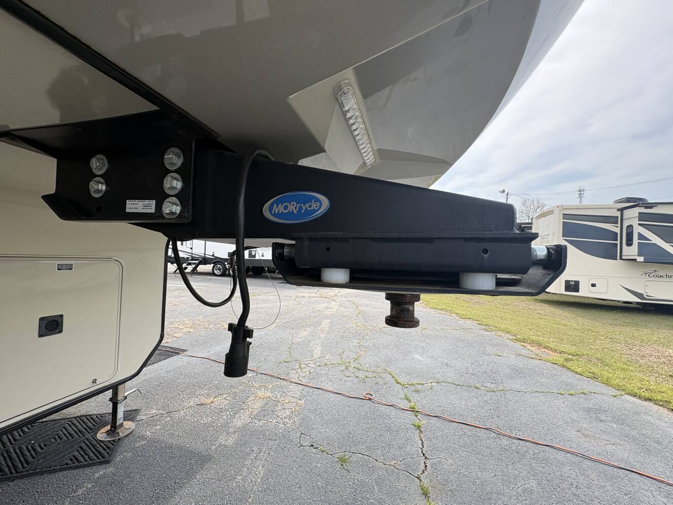 A photo of this 2020 Jayco PINNACLE 36 SSWS