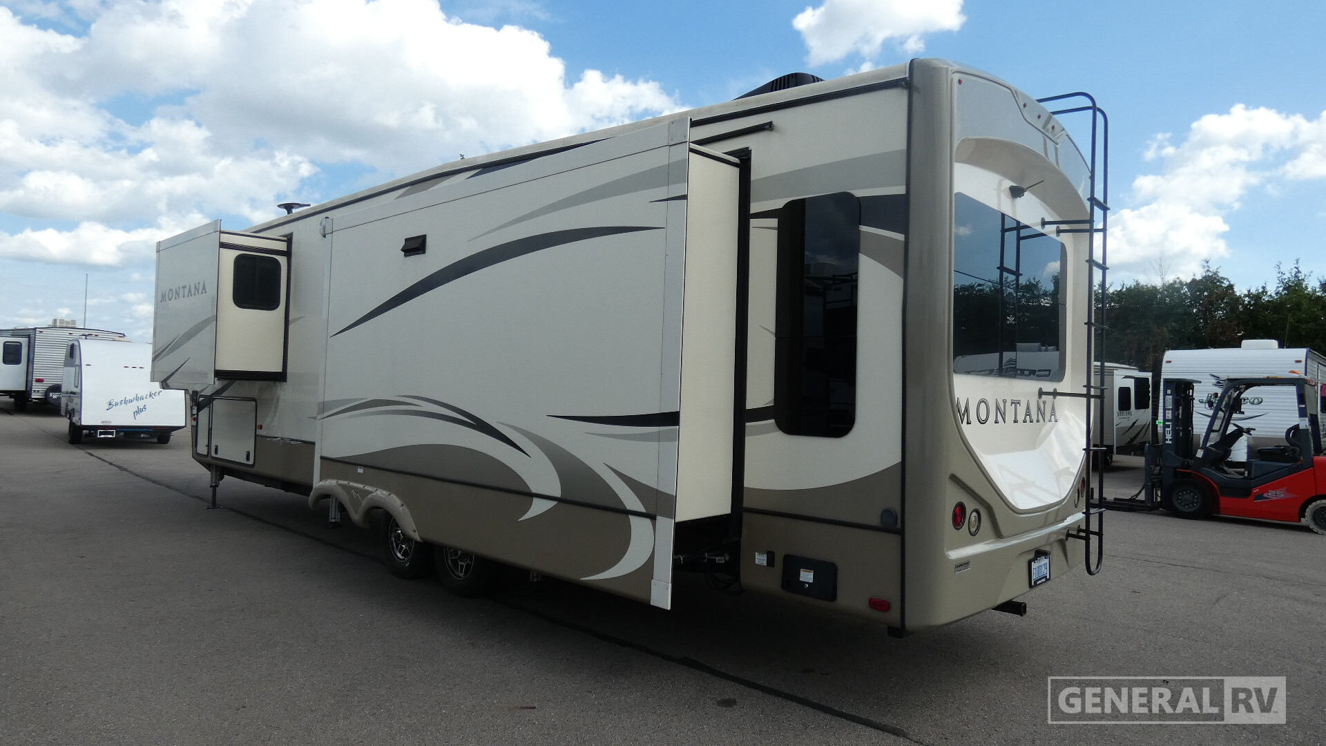2019 Keystone MONTANA LEGACY 3921FB in brownstown MI