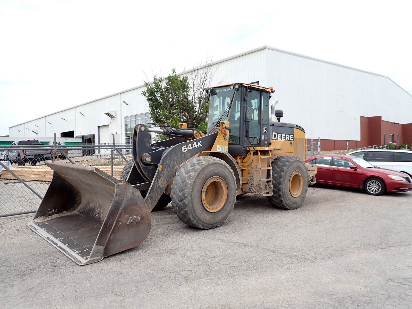 2019 John Deere 644K in Topeka, KS