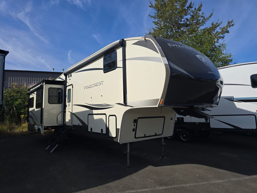 2020 Vanleigh Pinecrest 335RLP in everett WA