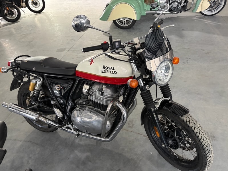 2022 Royal Enfield INT650 in Walton, KY