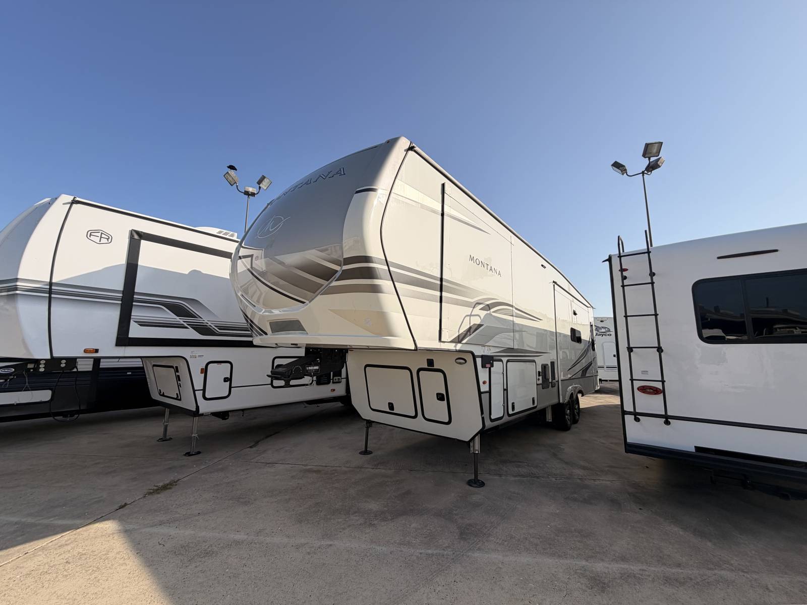 2024 Keystone Rv MONTANA 3123RL in conroe TX