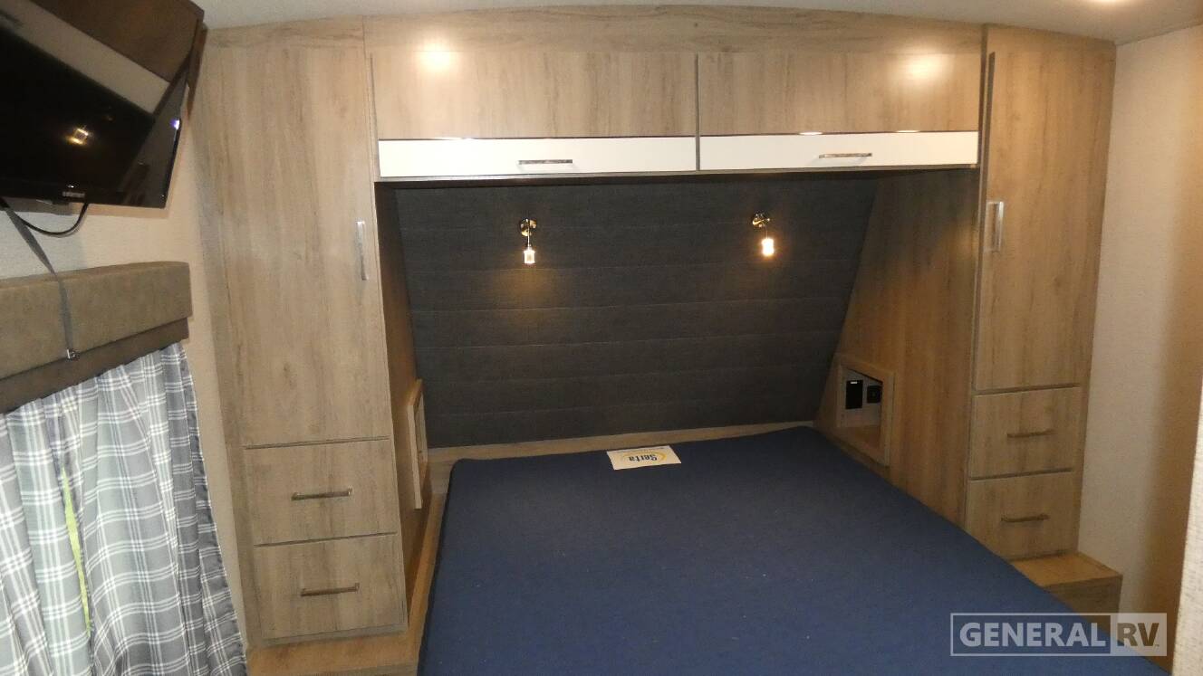 A photo of this 2022 Grand Design IMAGINE 2800bh