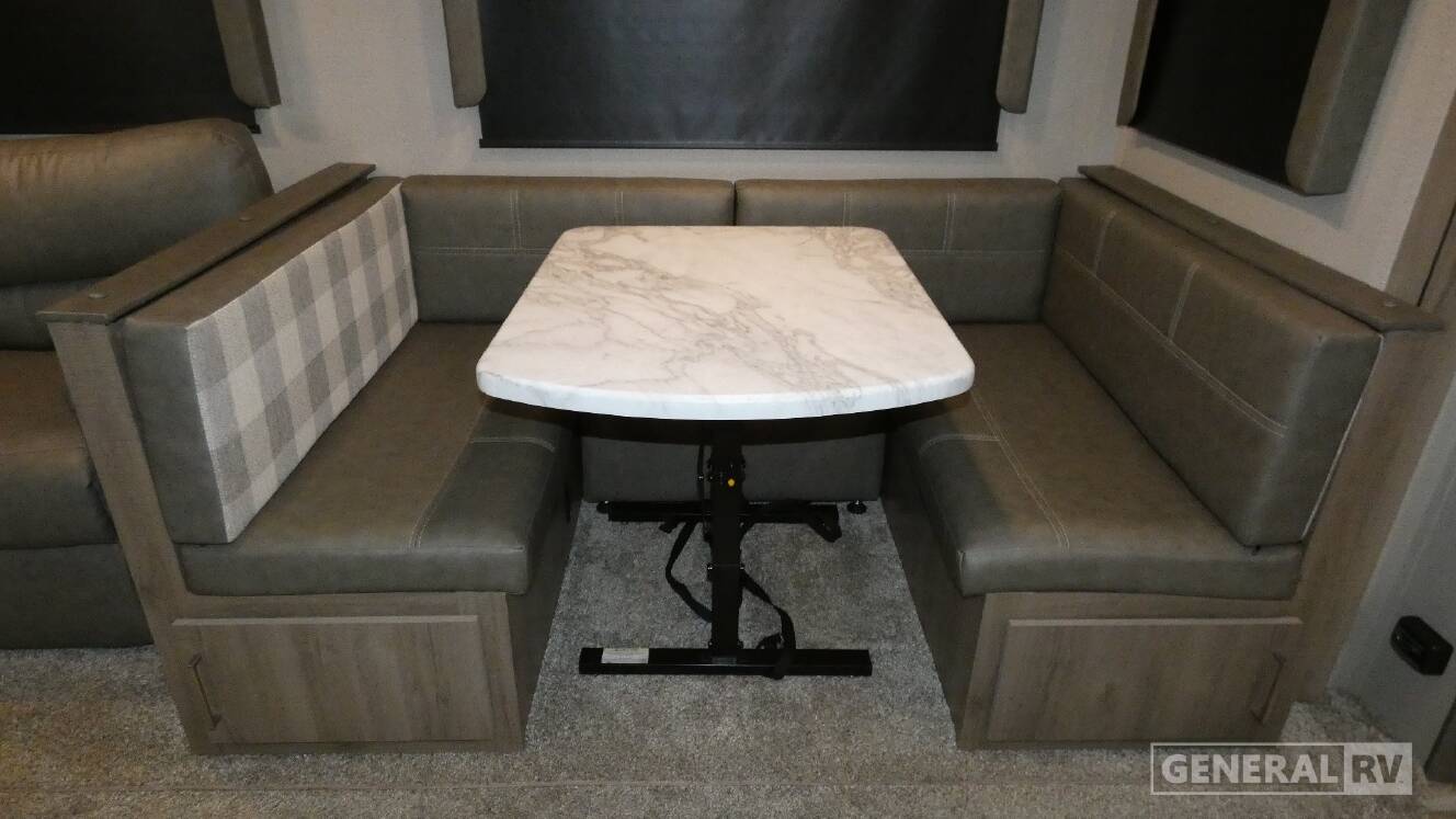 A photo of this 2022 Grand Design IMAGINE 2800bh