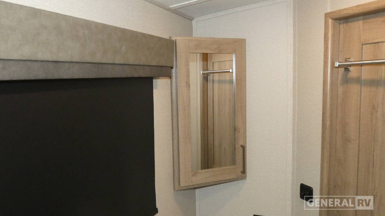 A photo of this 2022 Grand Design IMAGINE 2800bh