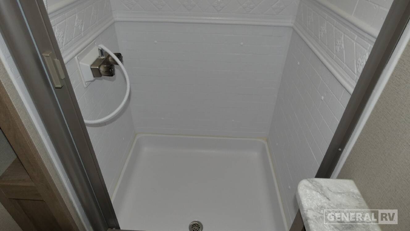 A photo of this 2022 Grand Design IMAGINE 2800bh