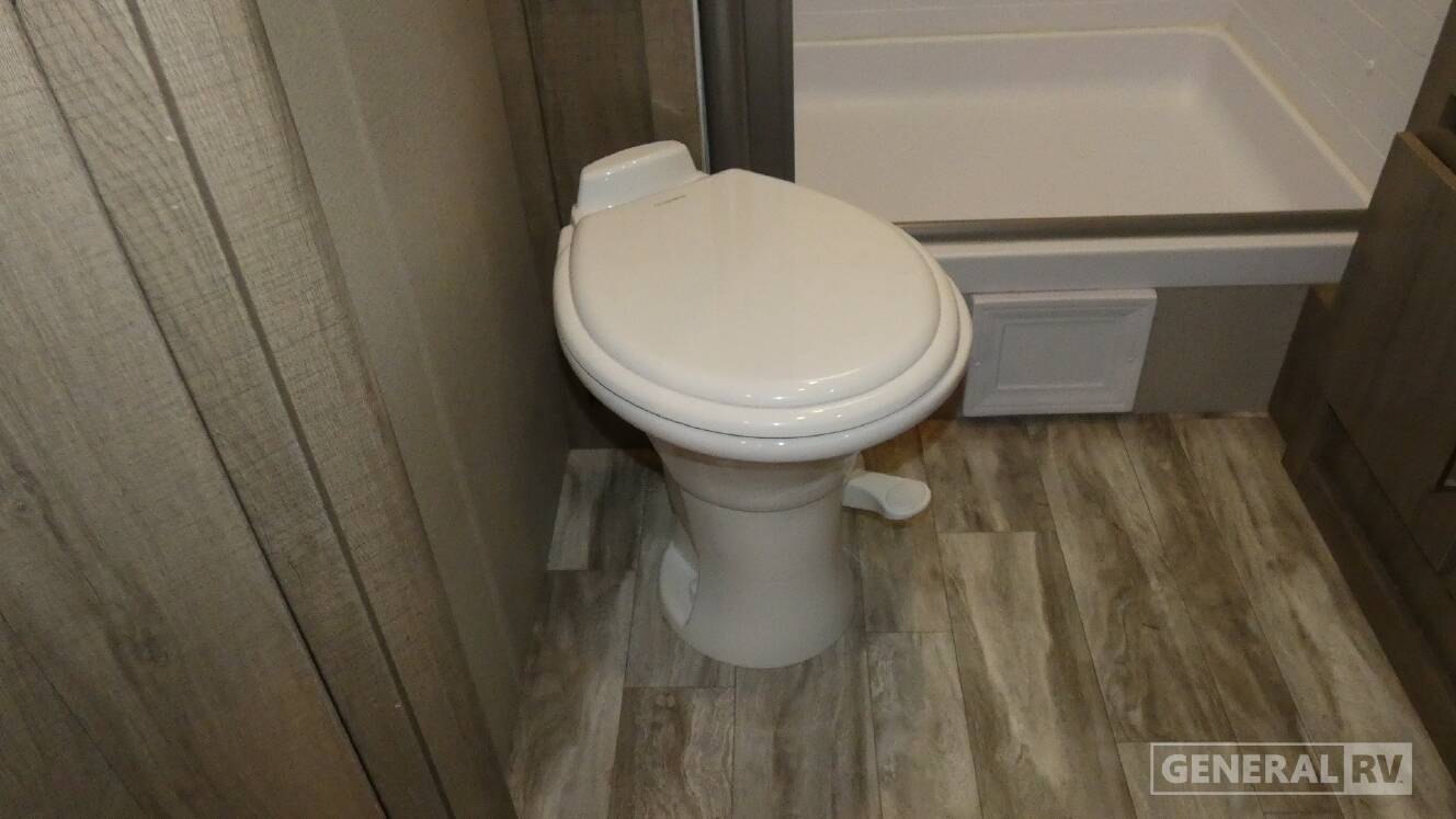 A photo of this 2022 Grand Design IMAGINE 2800bh