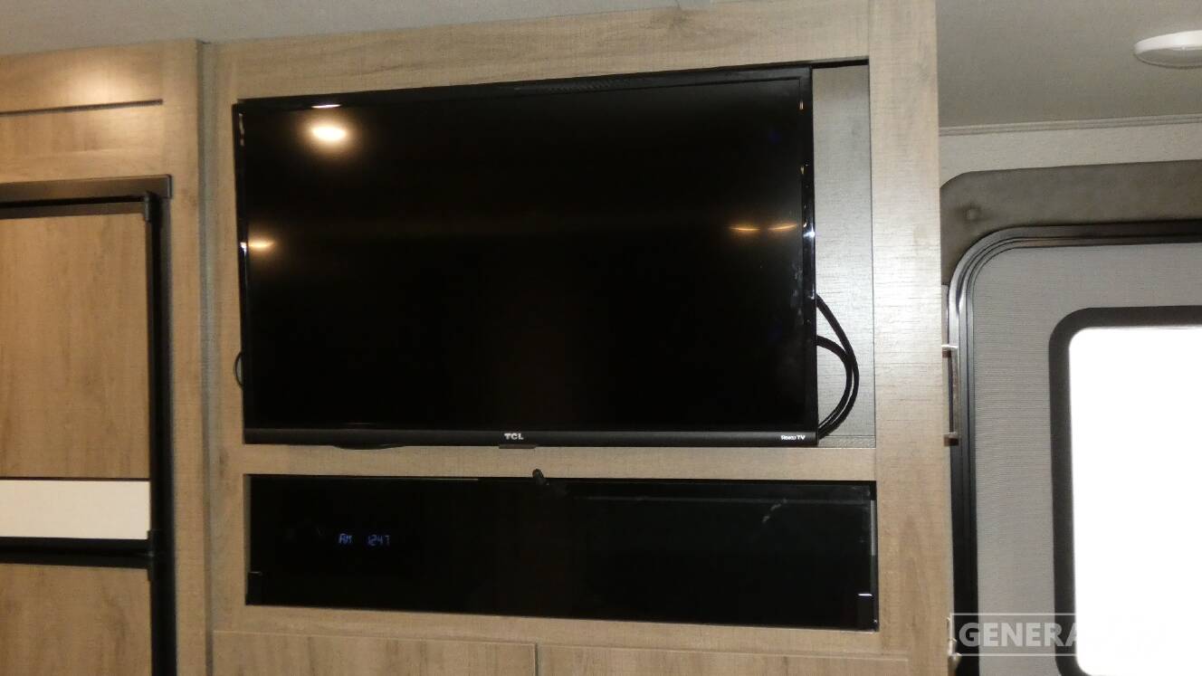 A photo of this 2022 Grand Design IMAGINE 2800bh