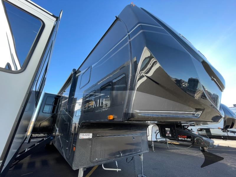 2026 Jayco Seismic 395-PAINT in cheyenne WY