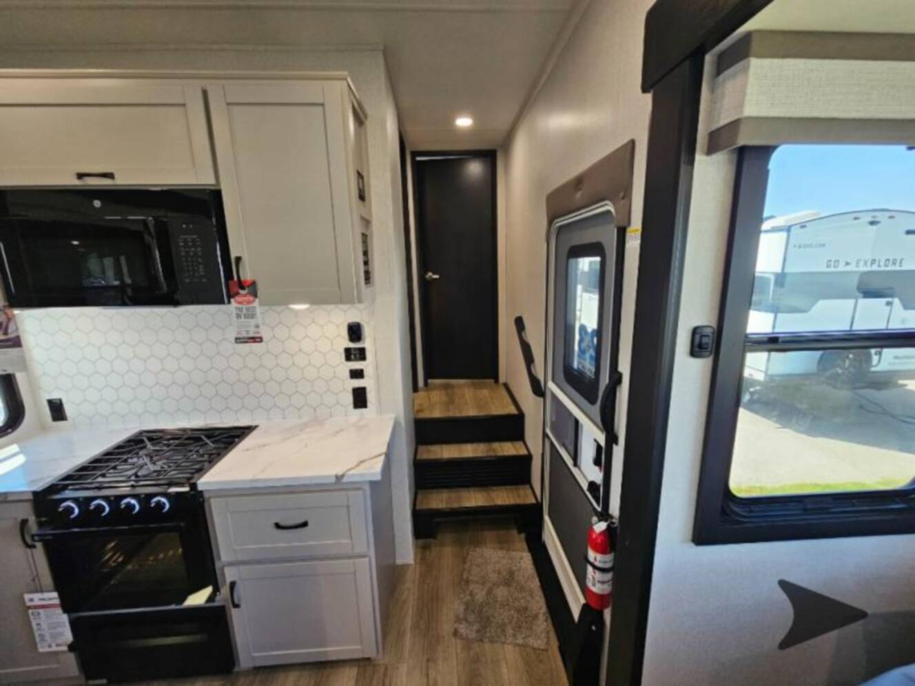 A photo of this 2026 Jayco Seismic 395
