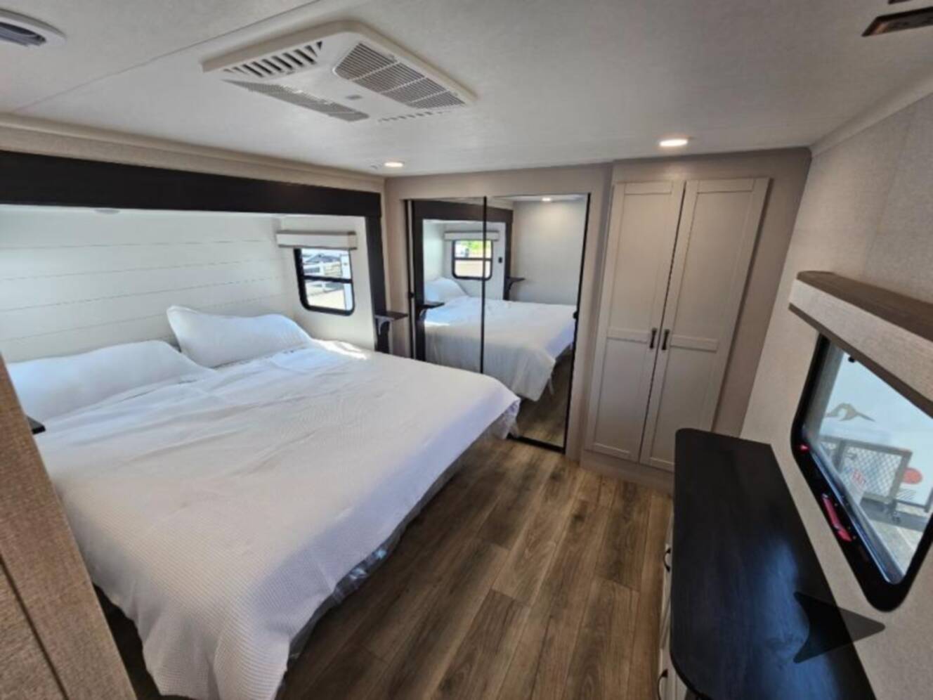 A photo of this 2026 Jayco Seismic 395