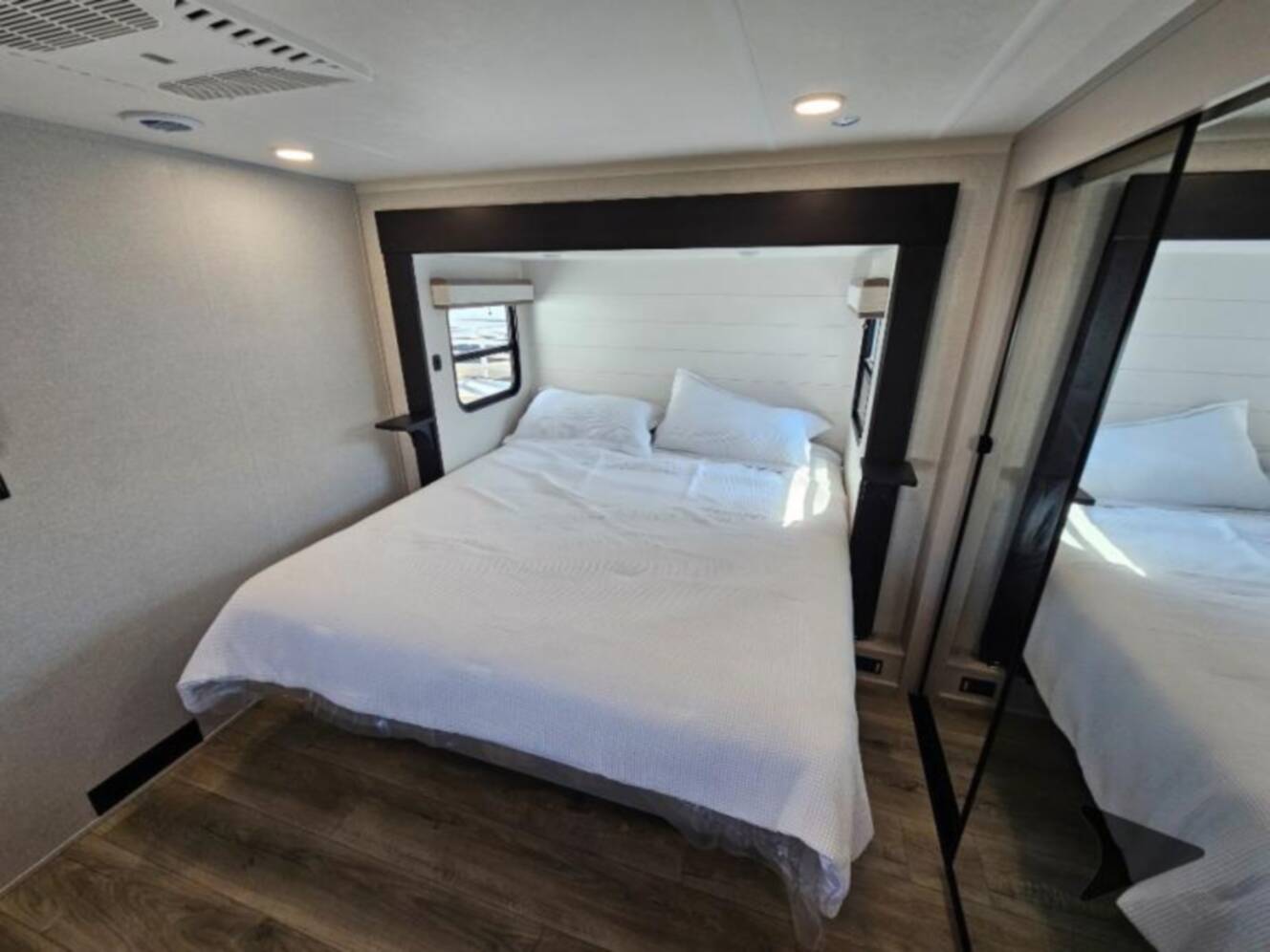 A photo of this 2026 Jayco Seismic 395