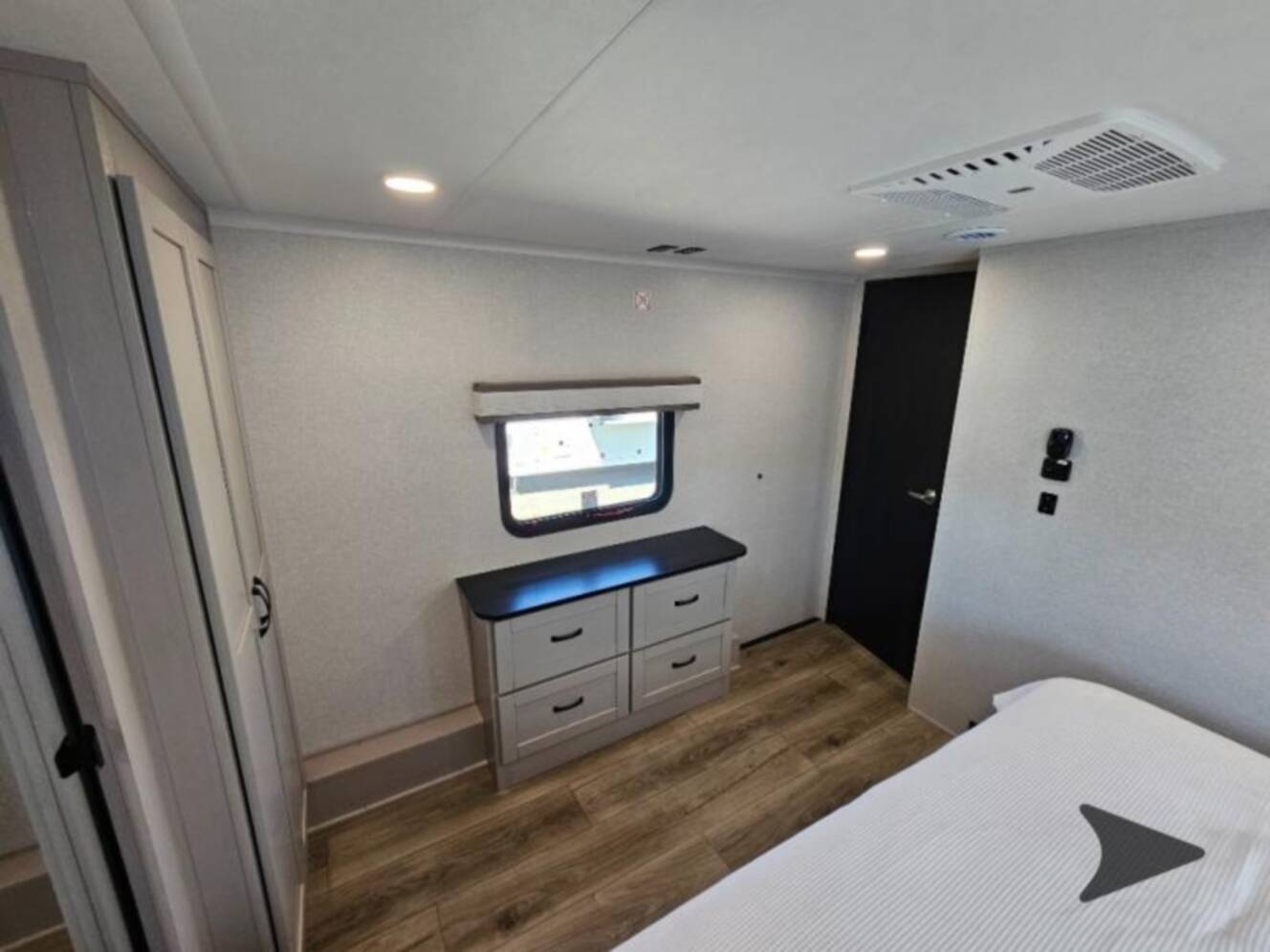 A photo of this 2026 Jayco Seismic 395