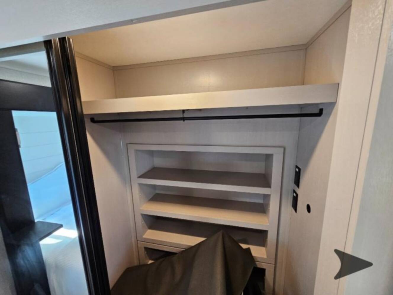 A photo of this 2026 Jayco Seismic 395