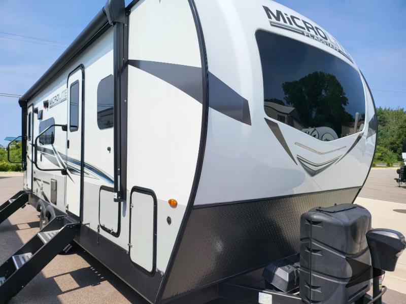 2022 Forest River Rv Flagstaff Micro Lite 25FBS in ludington MI
