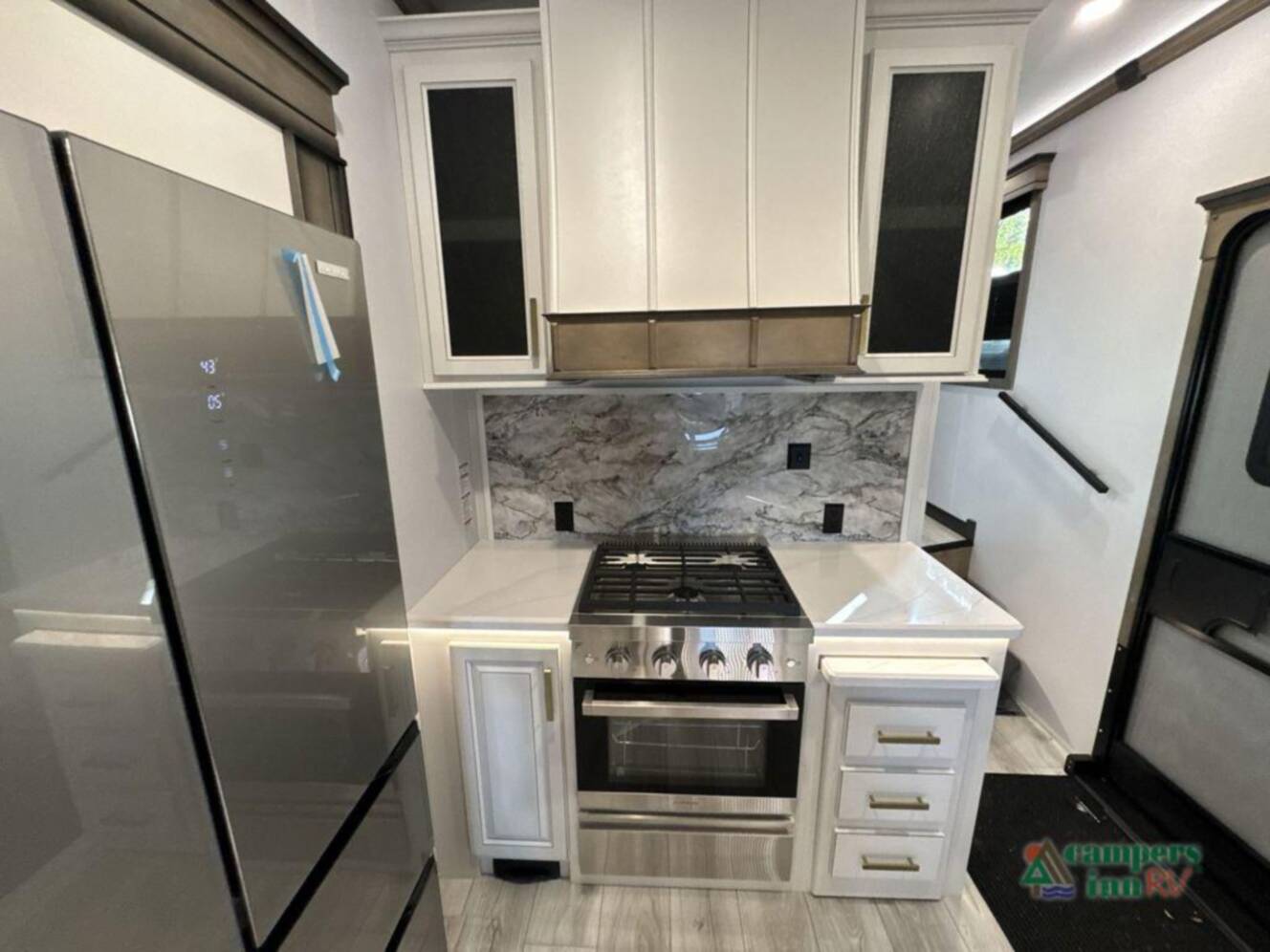 A photo of this 2026 Keystone Rv Montana 3231CK
