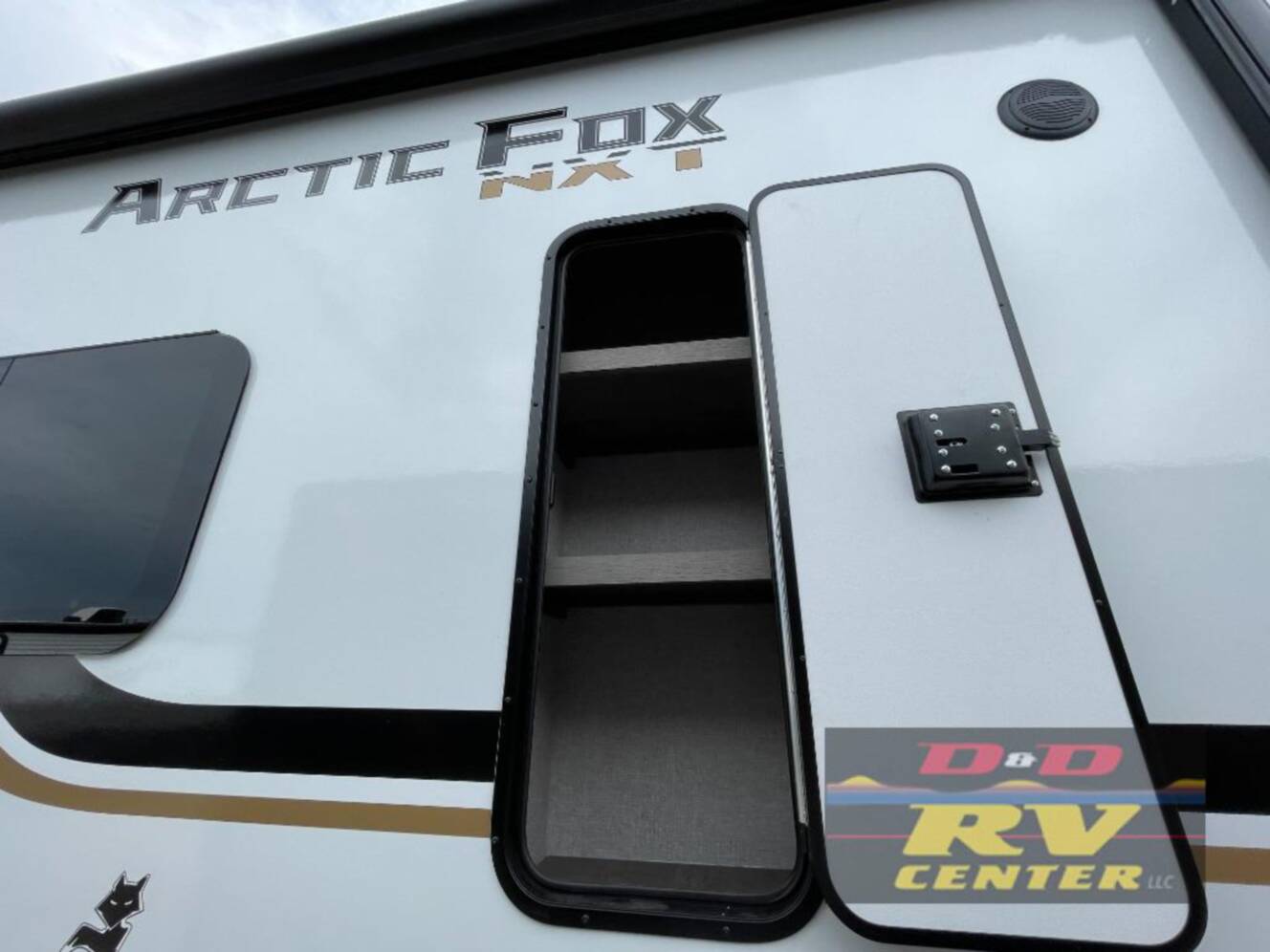 A photo of this 2027 Northwood Arctic Fox NXT 26KX
