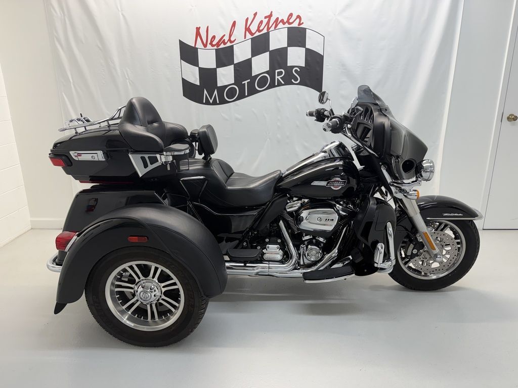 2023 Harley-Davidson® FLHTCUTG - Tri Glide® Ultra ULTRA CLASSIC in Winston Salem, NC