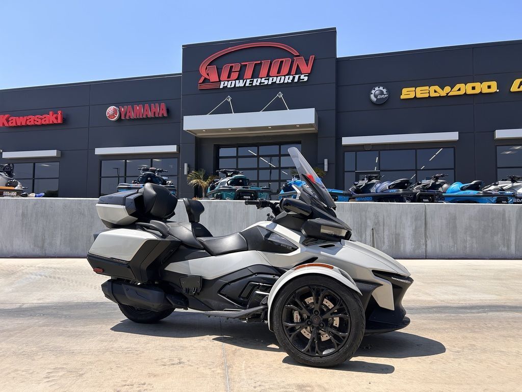 2021 Can-Am Spyder® RT Limited Dark RT LIMITED in Broken Arrow, OK