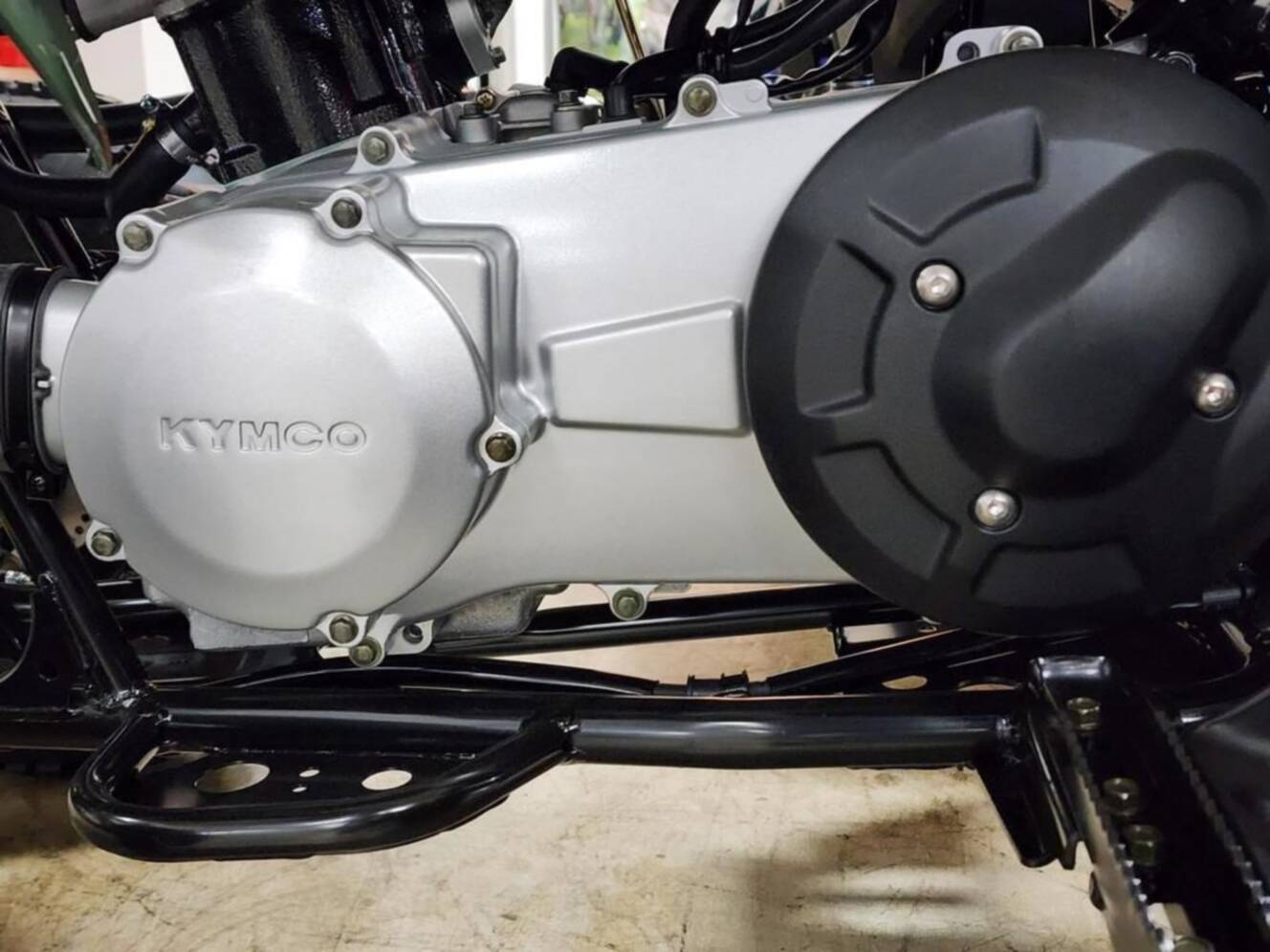 A photo of this 2026 Kymco Mongoose 270i