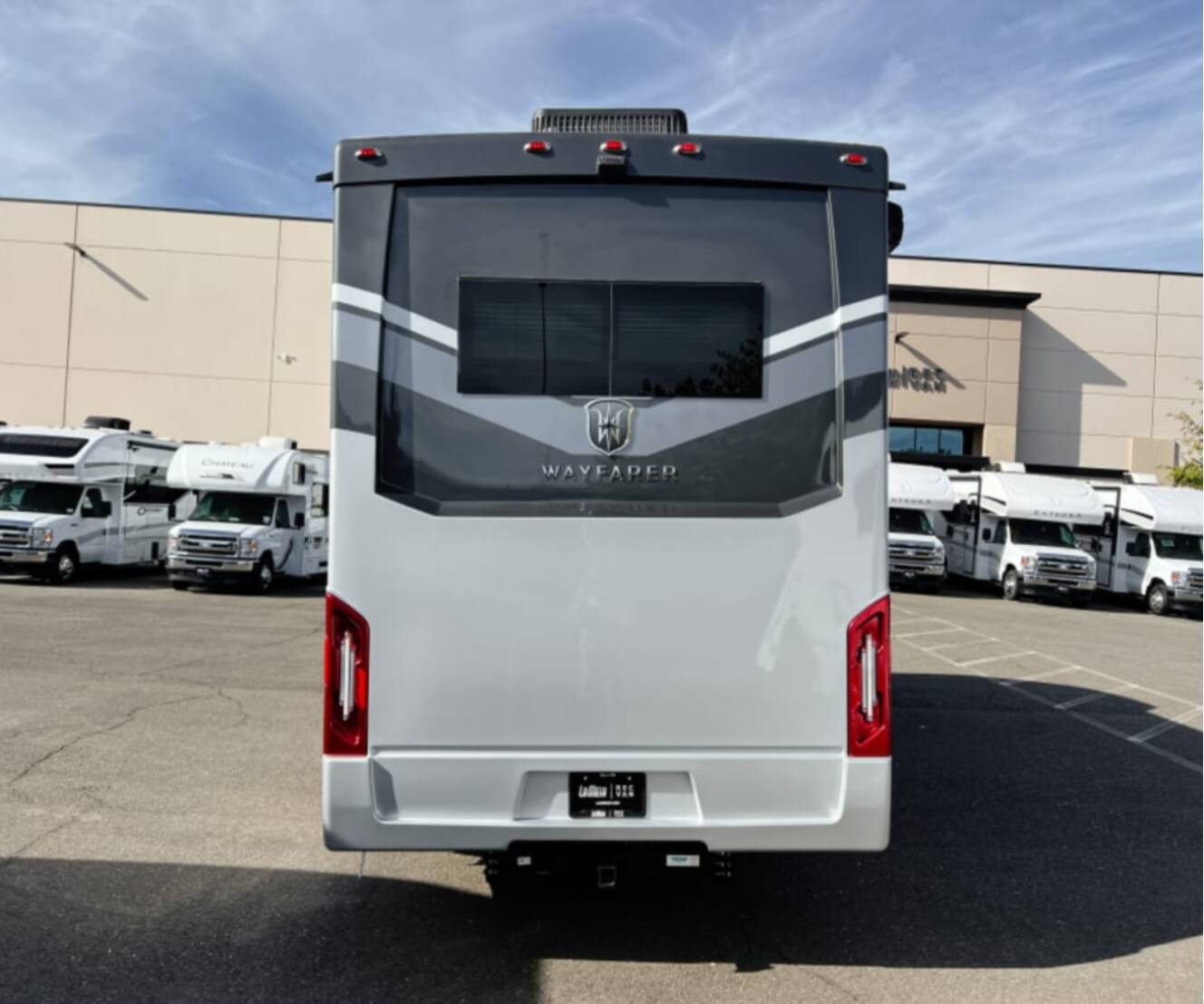 A photo of this 2027 Tiffin WAYFARER 25XLW