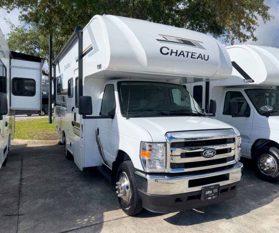 2027 Thor Motor Coach CHATEAU 21Z in sanford FL