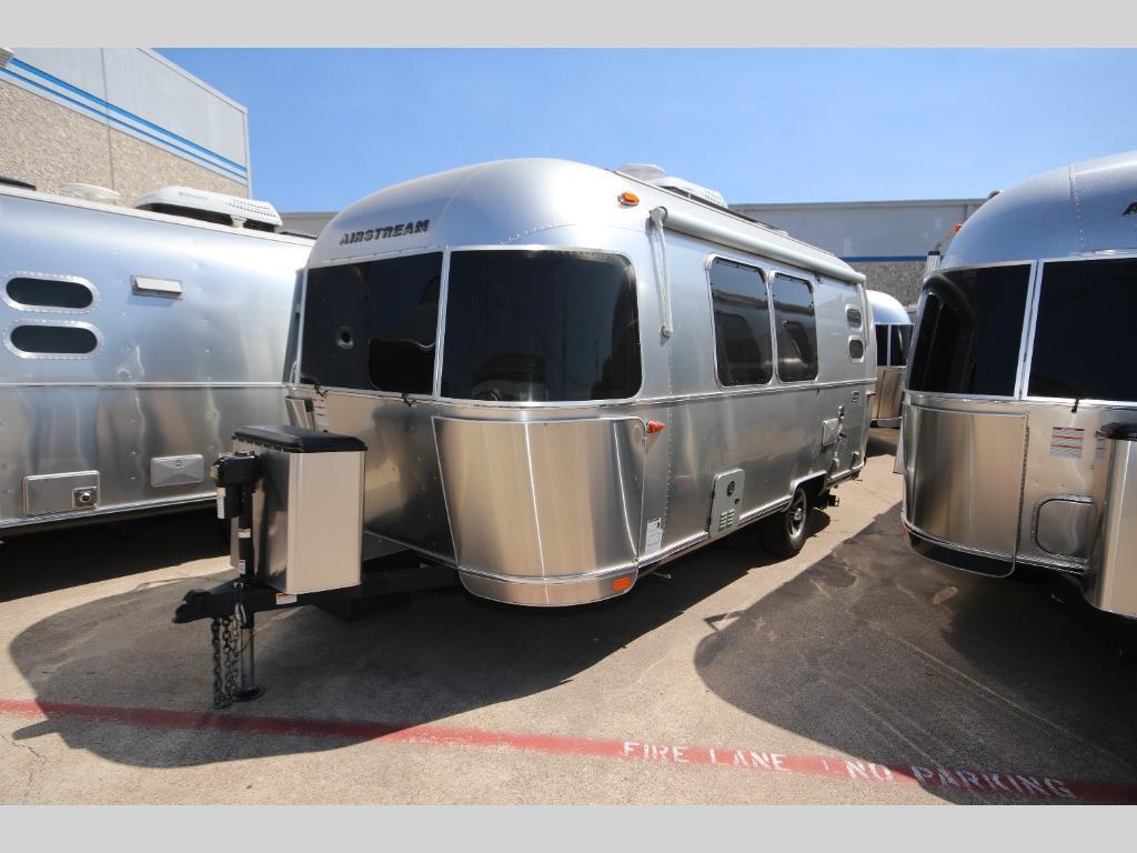 View more photos of this listing