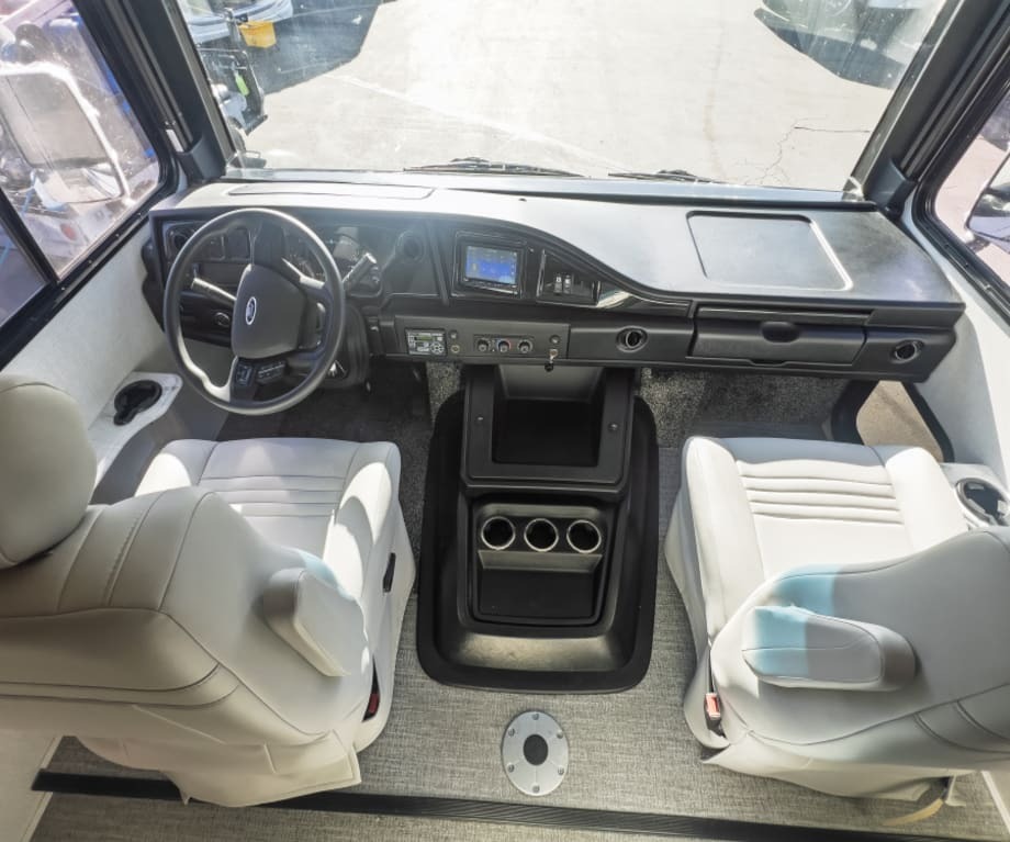 2026 Fleetwood FLAIR 33B6 in san diego CA