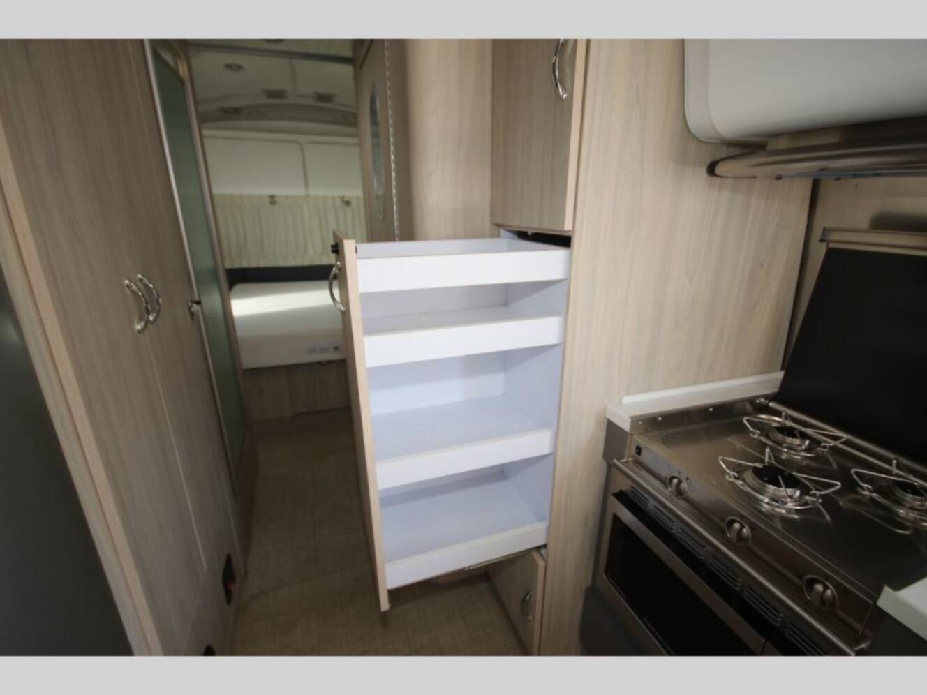 A photo of this 2019 Airstream Globetrotter 27FBQ
