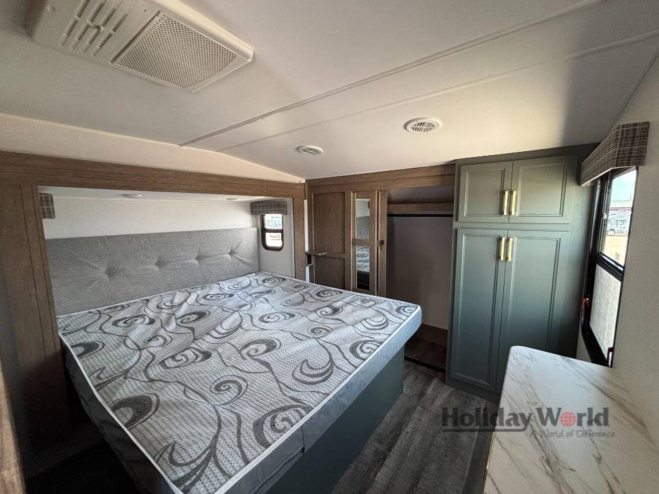 A photo of this 2025 Heartland Eddie Bauer 3101RL