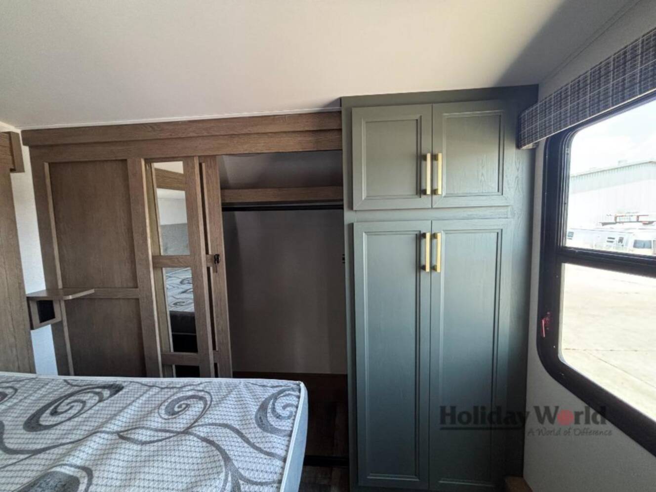 A photo of this 2025 Heartland Eddie Bauer 3101RL