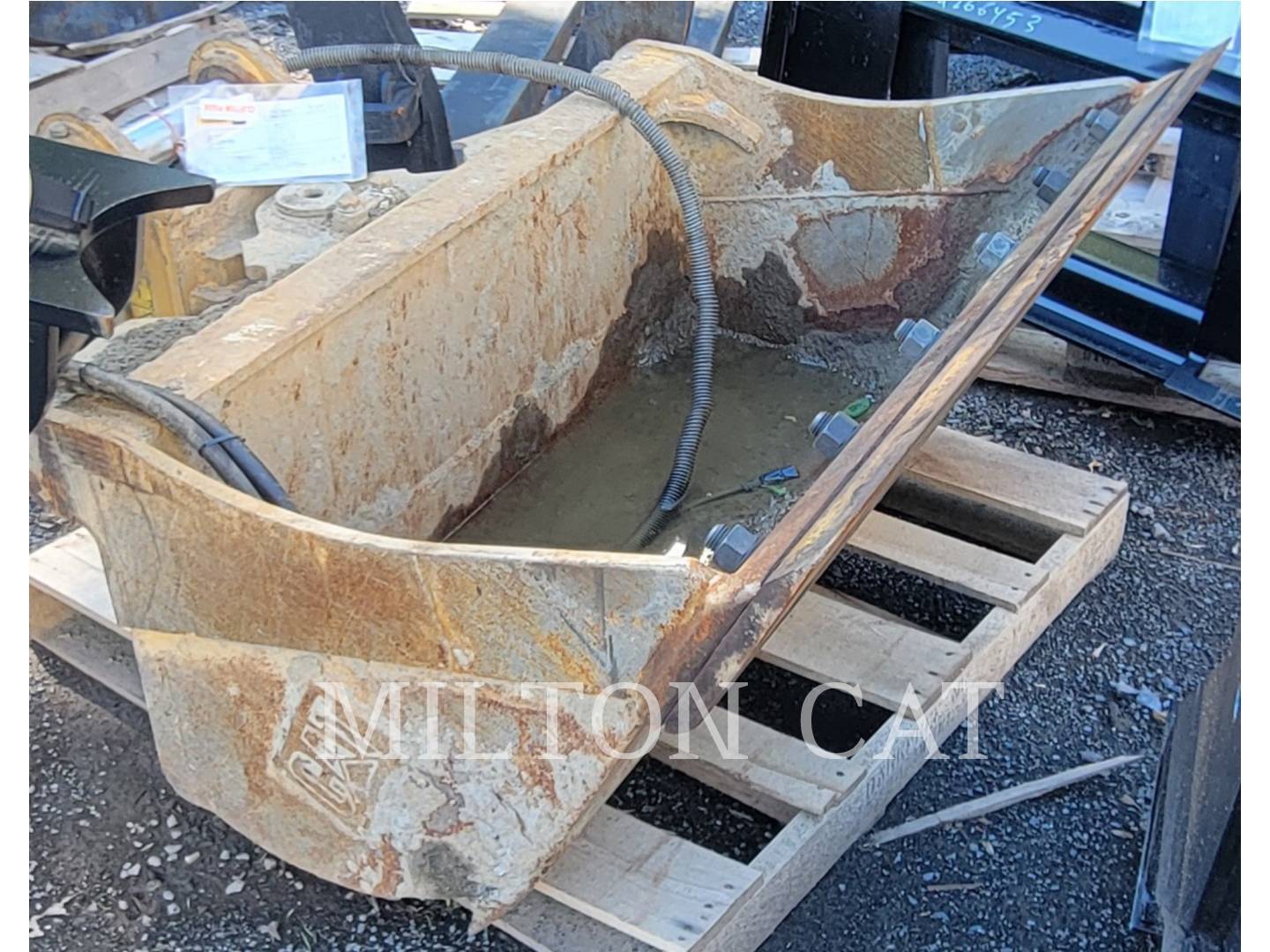 2022 CAT 313-315 48" TILTING DITCH CLEANING BUCKET in Clifton Park, NY