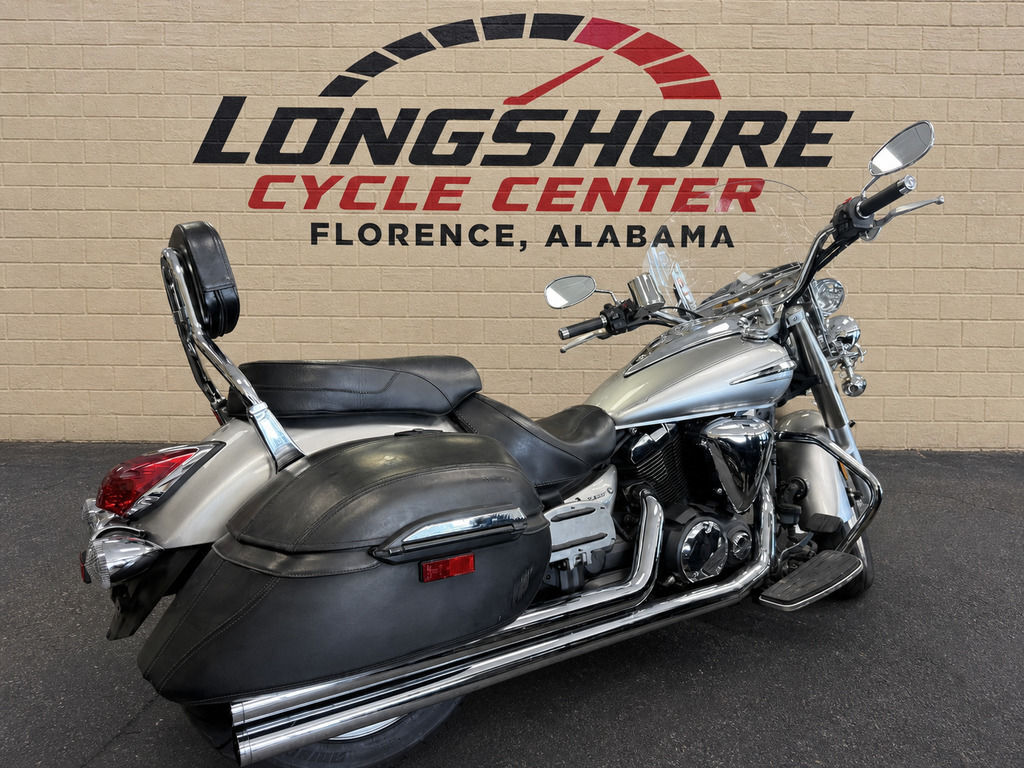 2009 Yamaha V Star® 950 Tourer Liquid Silver TOURER in Florence, AL