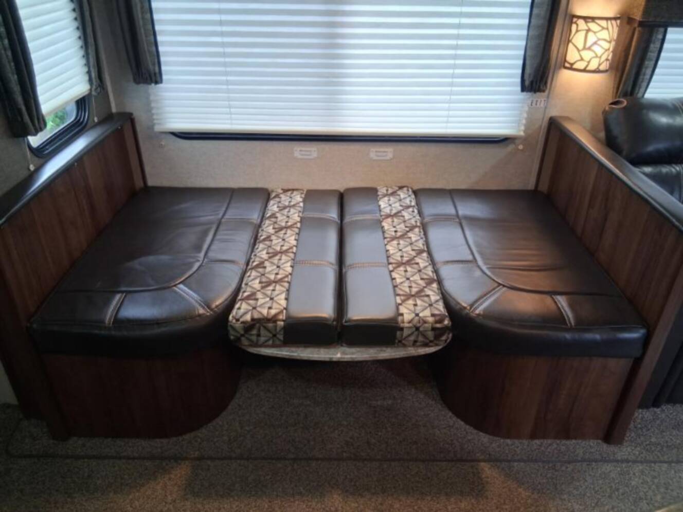 A photo of this 2017 Heartland North Trail Ultra-Lite 27RBDS