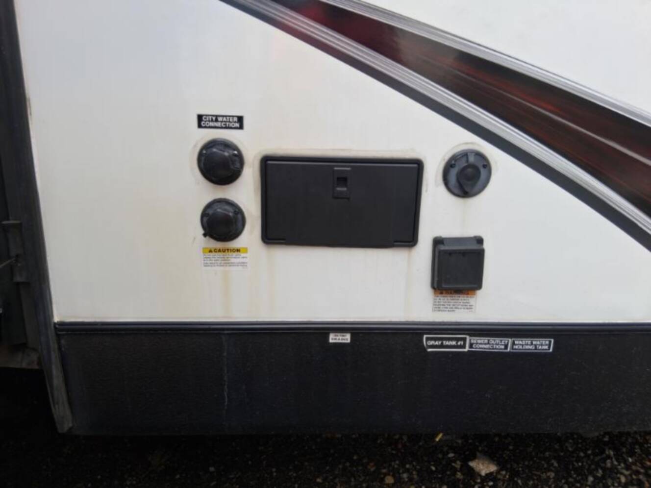 A photo of this 2017 Heartland North Trail Ultra-Lite 27RBDS