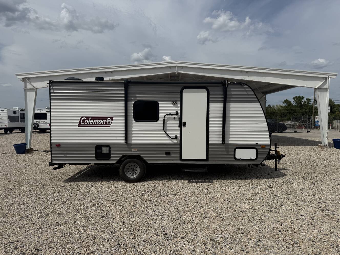 A photo of this 2024 Dutchmen Coleman 17B