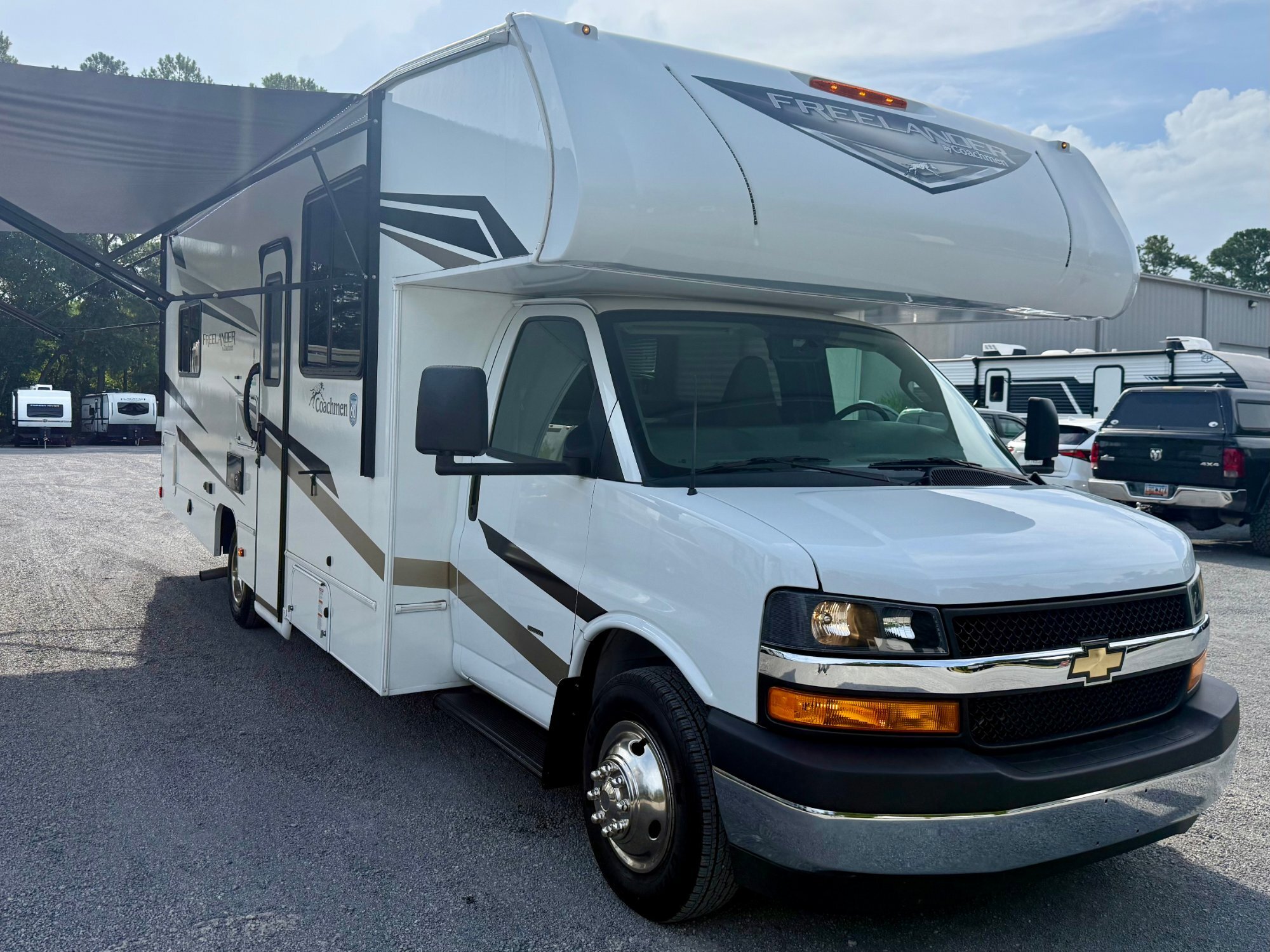 2024 Coachmen Freelander 27QB Super C RV