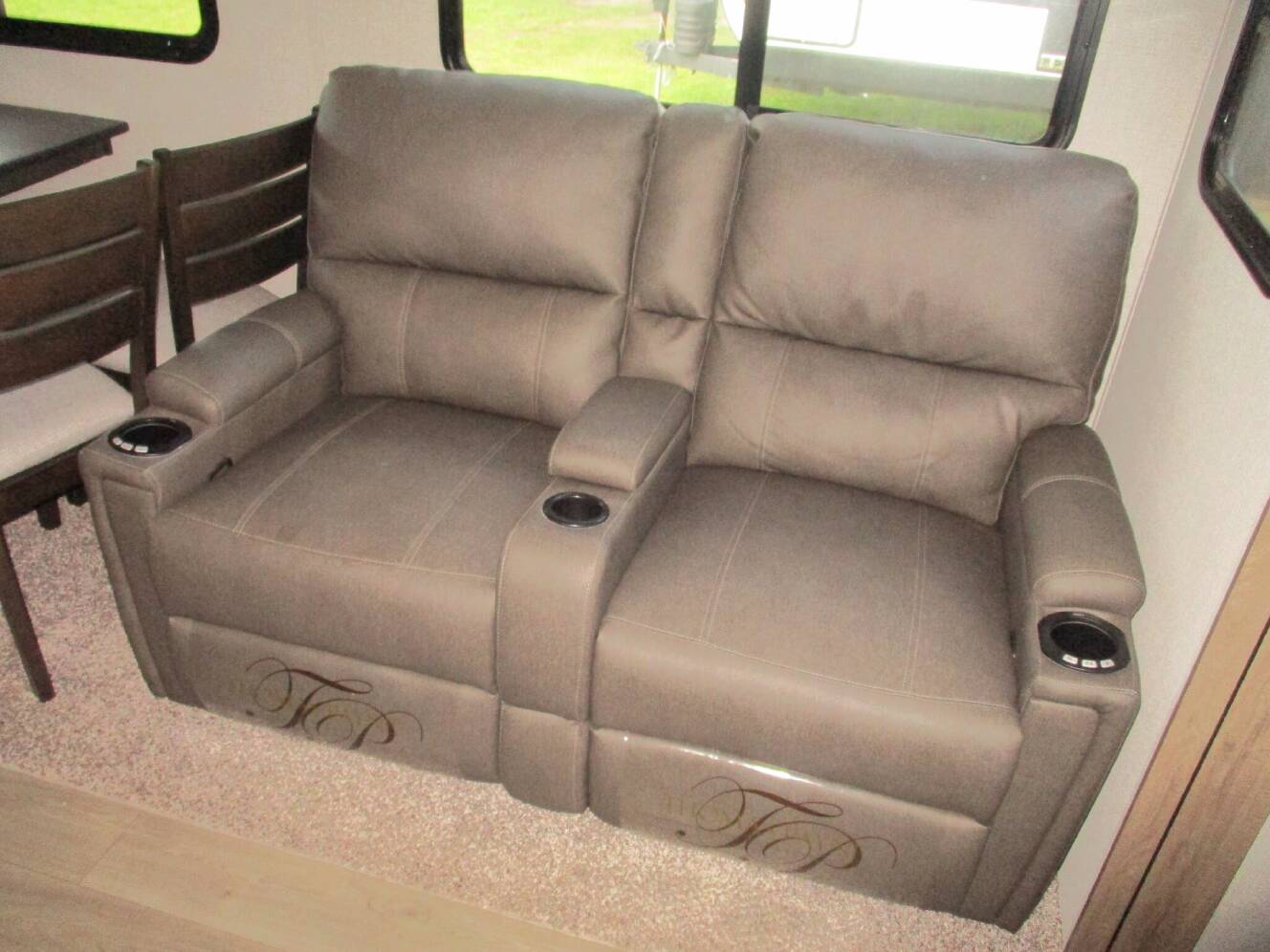 A photo of this 2025 Grand Design Imagine 2970RL