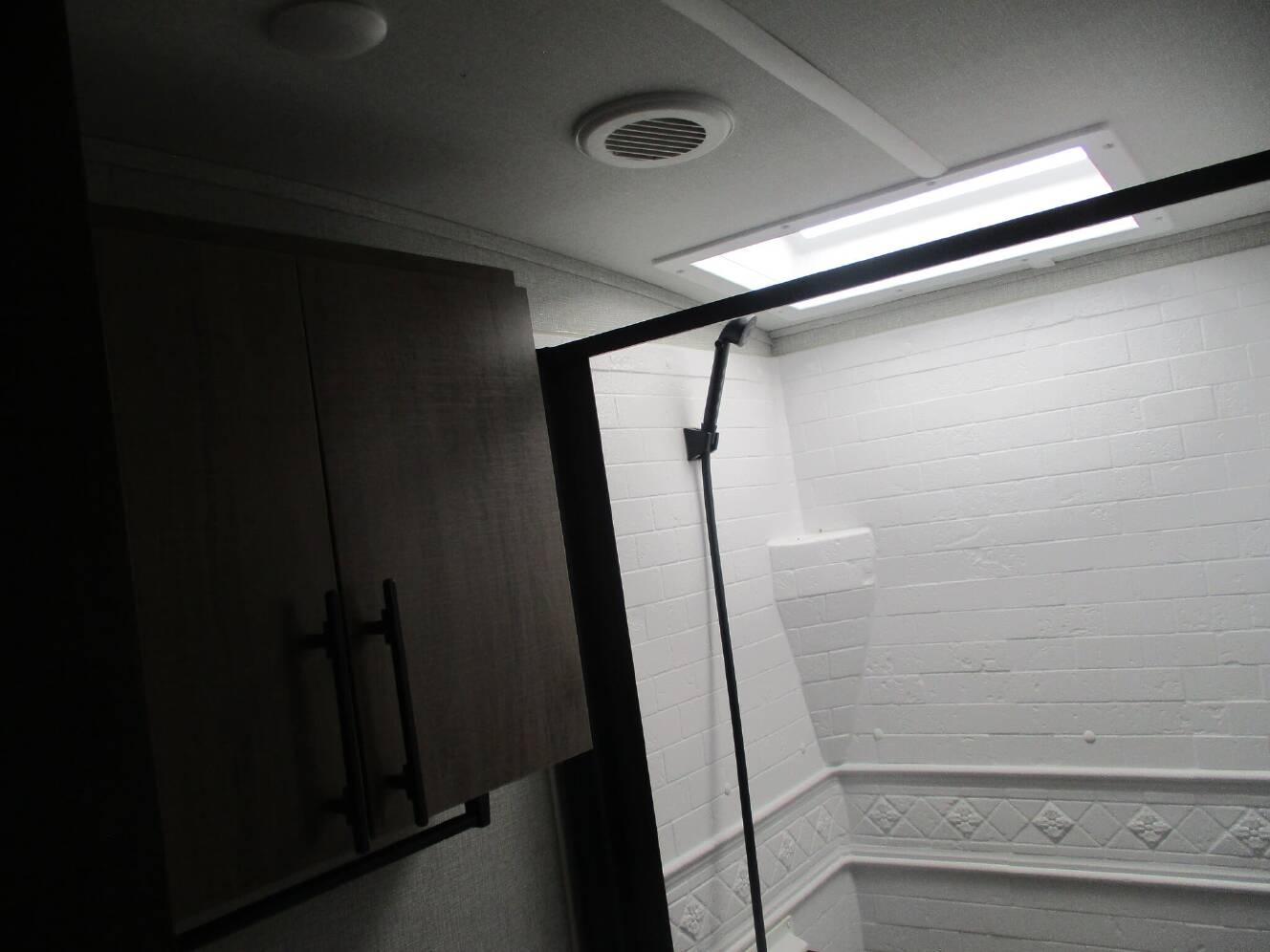 A photo of this 2025 Grand Design Imagine 2970RL