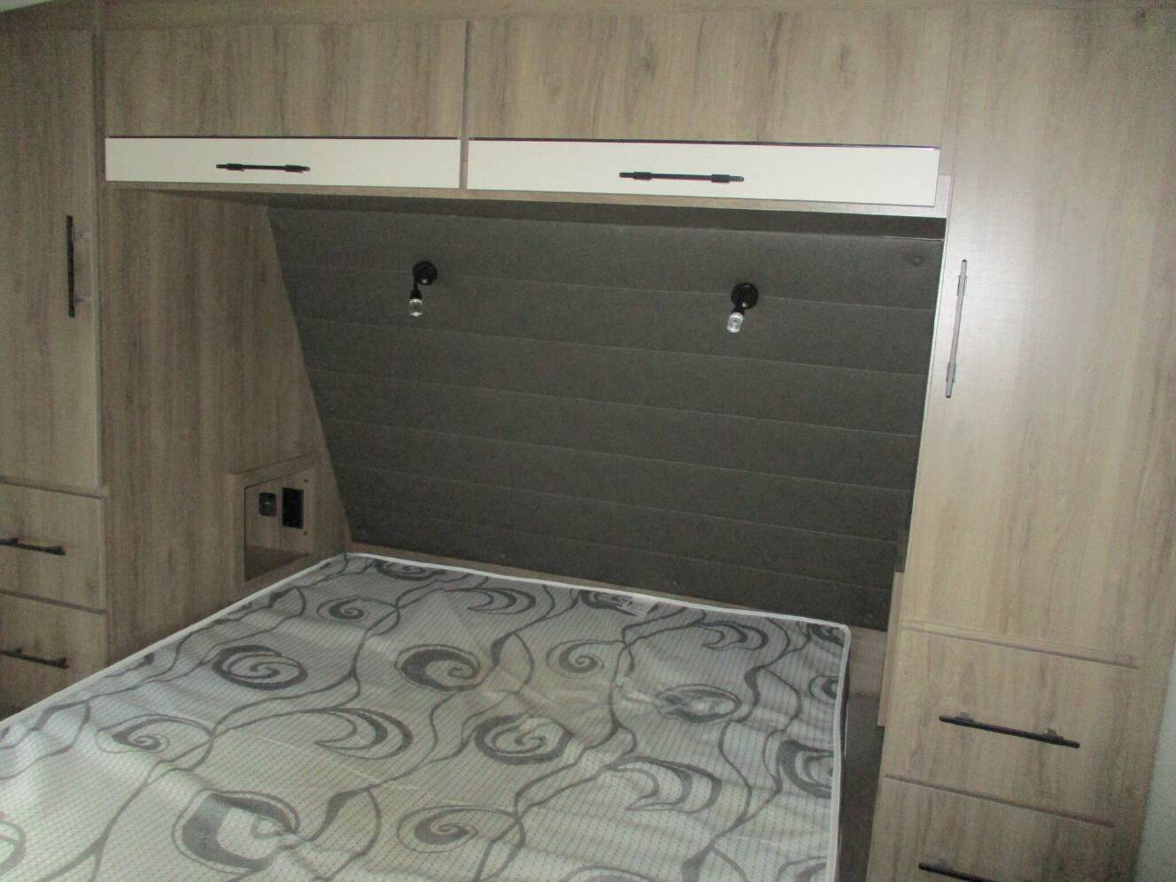A photo of this 2025 Grand Design Imagine 2970RL