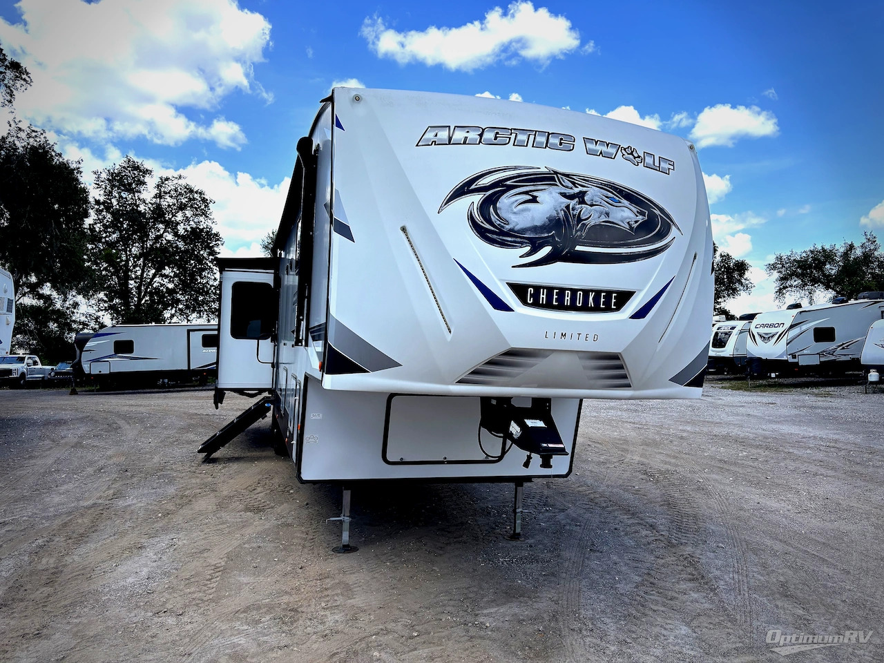2022 Forest River Cherokee Arctic Wolf Suite 3660 SUITE in zephyrhills FL