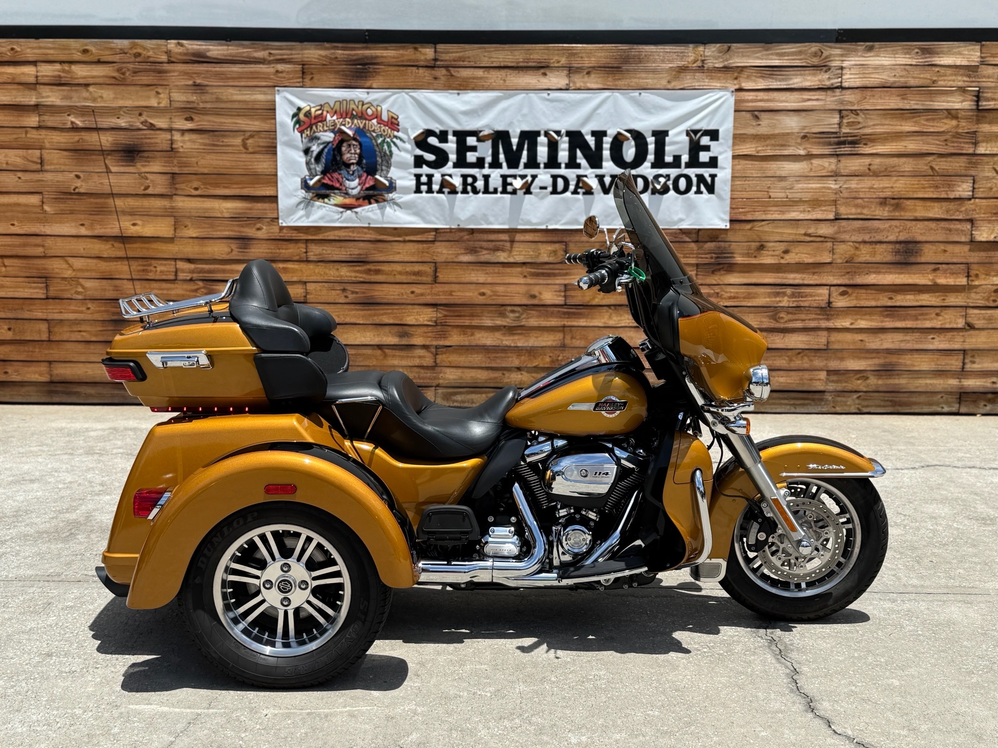 2023 Harley-Davidson Tri Glide® Ultra ULTRA CLASSIC in Sanford, FL