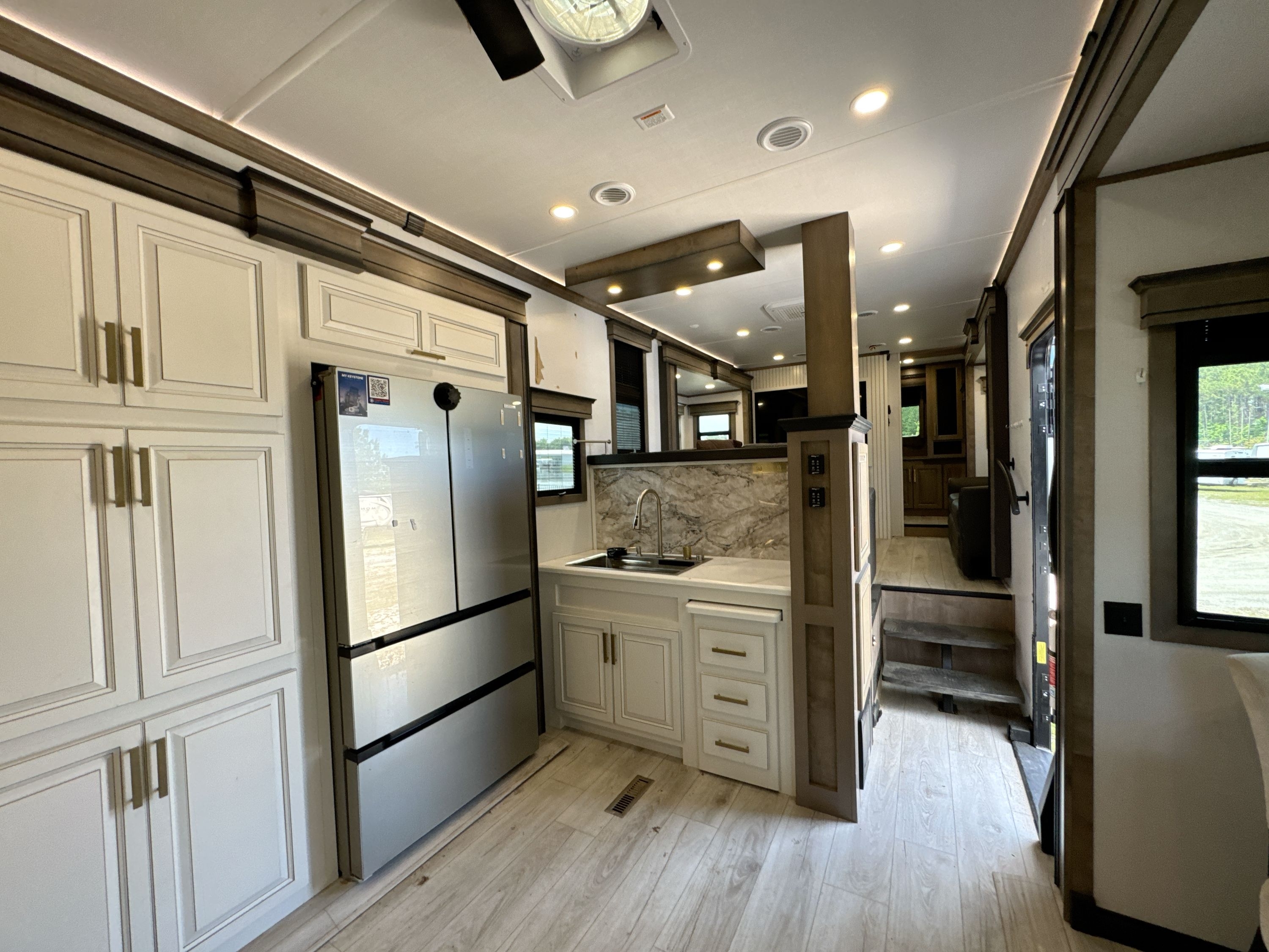 2025 Keystone MONTANA 3941FO in pooler GA