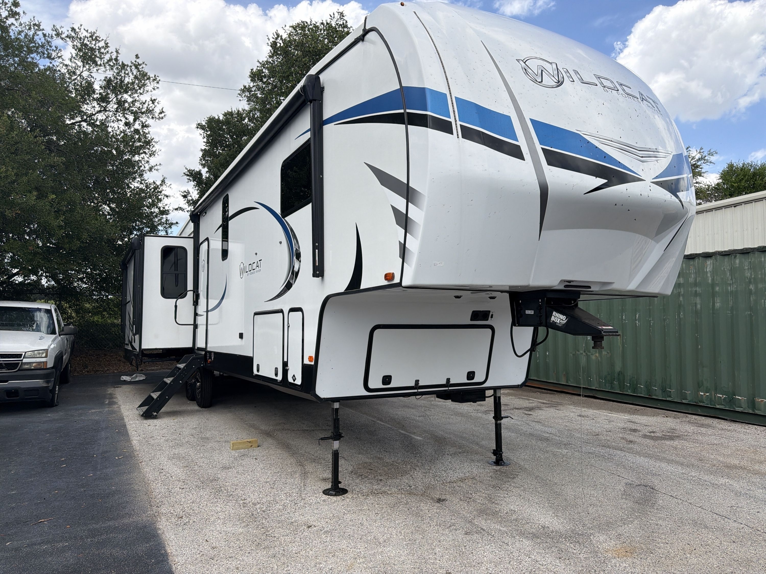 2021 Forest River WILDCAT 368MB in pooler GA