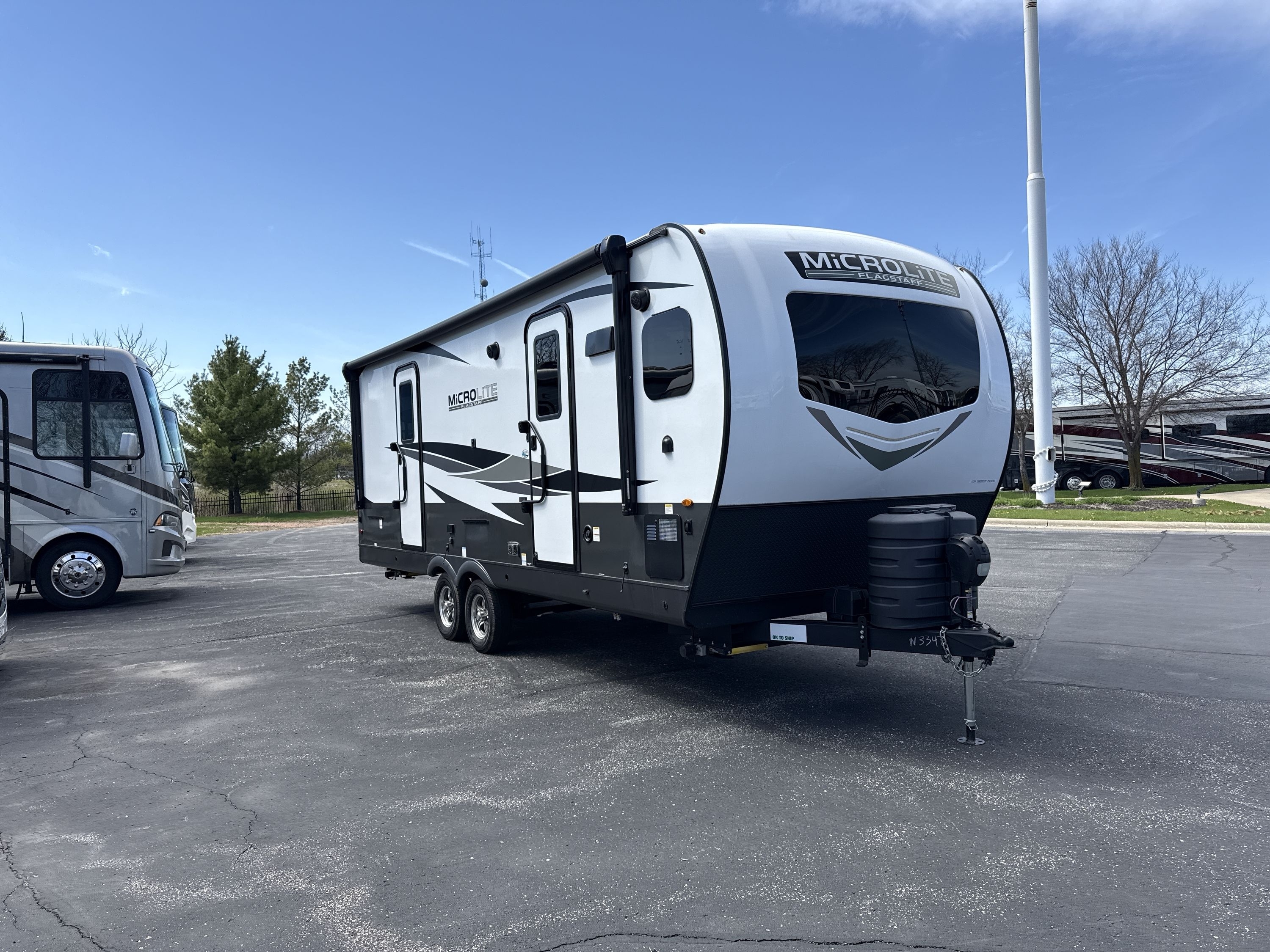 2024 Forest River FLAGSTAFF MICRO LITE 25FKBS in sturtevant WI